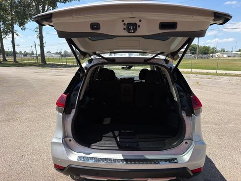 Used 2020 Nissan Rogue SV AWD/4WD image 22