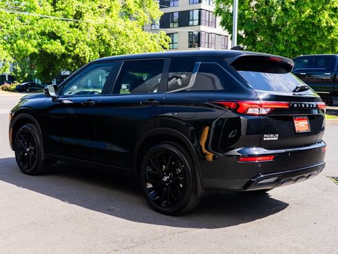 New 2026 Nissan Rogue SL AWD/4WD image 4