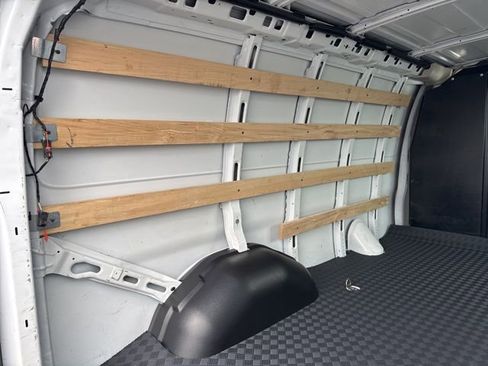 Used 2024 Chevrolet Express 2500 w/ Driver Convenience Package image 19