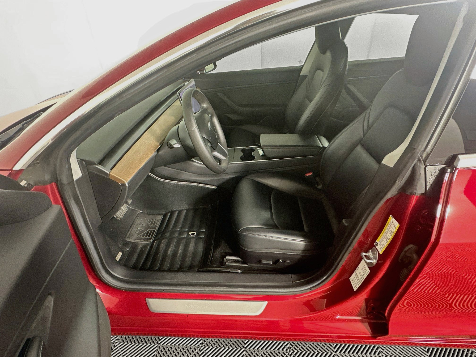 Used 2019 Tesla Model 3 Standard Range Plus RWD image 13