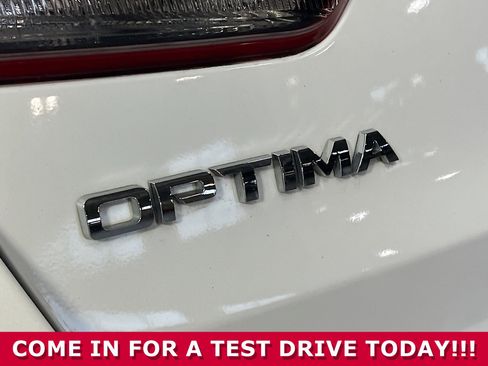 Certified 2020 Kia Optima SE image 33
