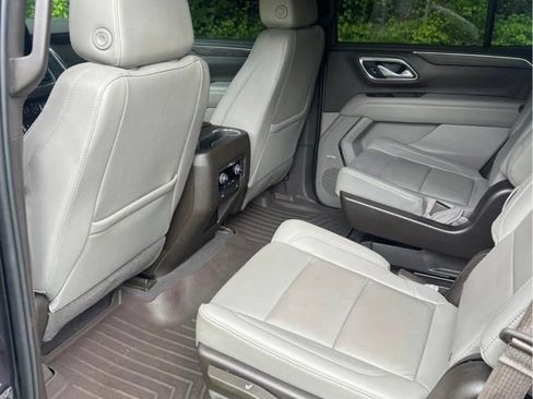 Used 2023 Chevrolet Tahoe Z71 AWD/4WD image 11