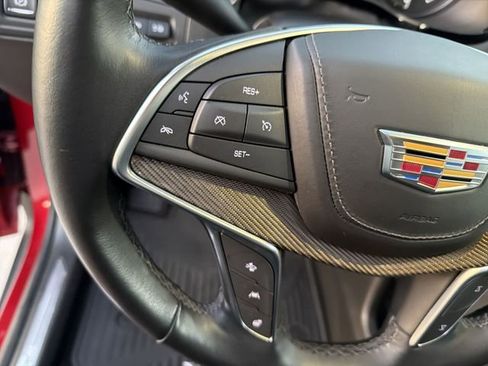 Used 2024 Cadillac XT5 Premium Luxury w/ Platinum Package image 17