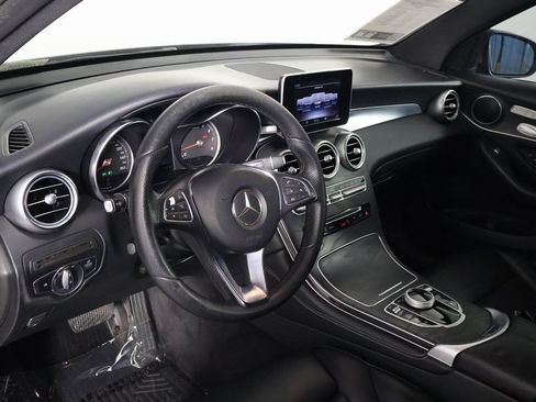 Used 2018 Mercedes-Benz GLC 300 image 7