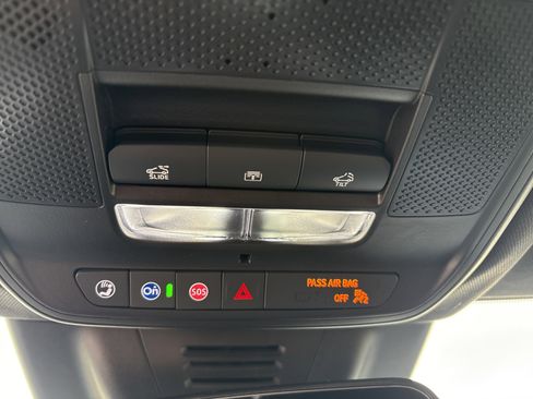 New 2026 Chevrolet Equinox EV LT FWD image 25