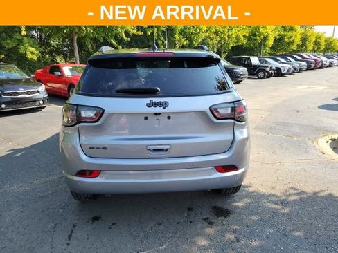 Used 2024 Jeep Compass Limited w/ High Altitude Package AWD/4WD image 4