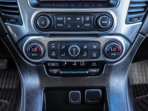 Used 2019 Chevrolet Tahoe LS AWD/4WD image 27