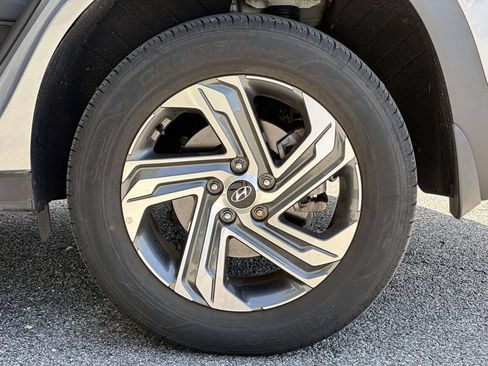 Certified 2023 Hyundai Santa Fe SEL AWD/4WD image 9