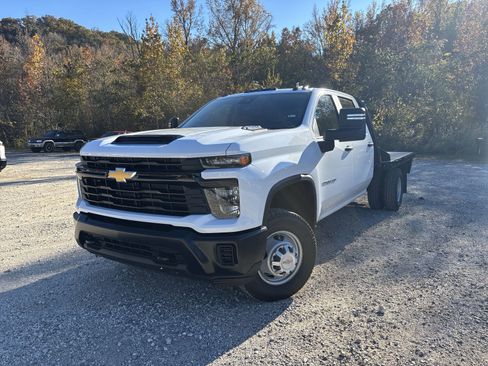 New 2026 Chevrolet Silverado 3500 W/T w/ WT Convenience Package image 11