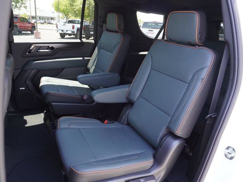 New 2026 GMC Yukon XL AT4 w/ Premium Trailering Package AWD/4WD image 10