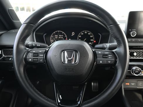 Used 2025 Honda Civic Sport image 18