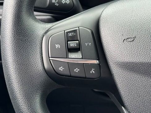 Used 2025 Ford Escape Active AWD/4WD image 30