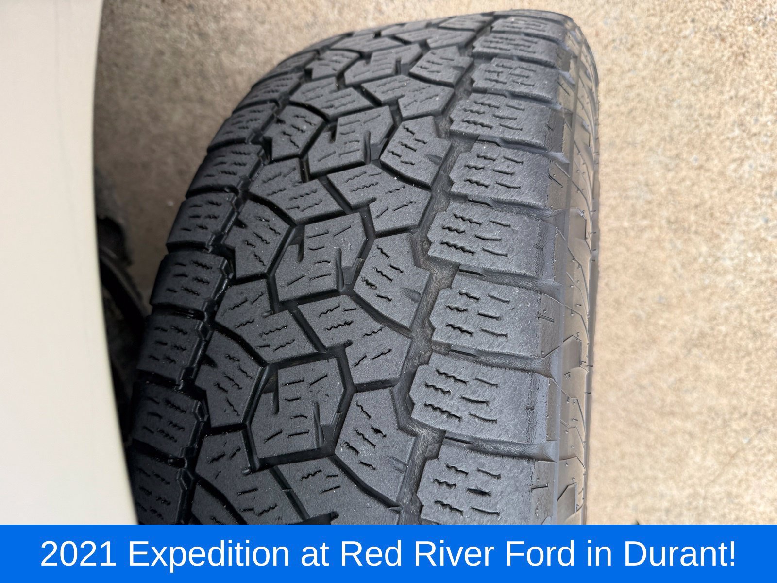 Used 2021 Ford Expedition XLT RWD image 10