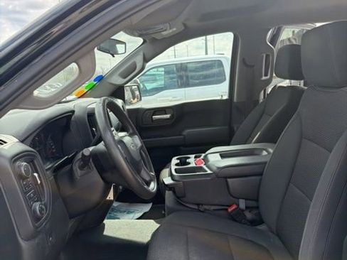 Used 2020 Chevrolet Silverado 1500 Custom Trail Boss w/ Custom Convenience Package AWD/4WD image 7