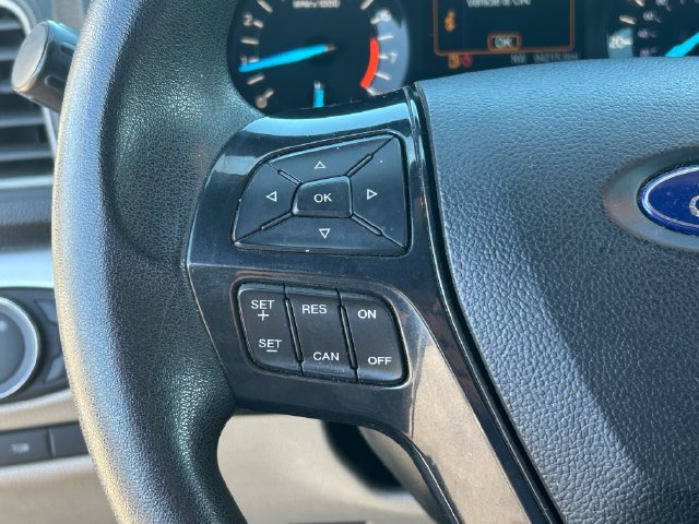 Used 2018 Ford Explorer 4WD w/ Class II Trailer Tow Package image 17
