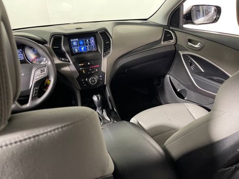 Used 2015 Hyundai Santa Fe Sport image 17