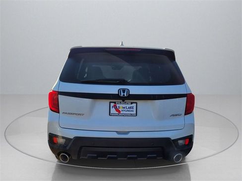 Used 2022 Honda Passport EX-L image 7