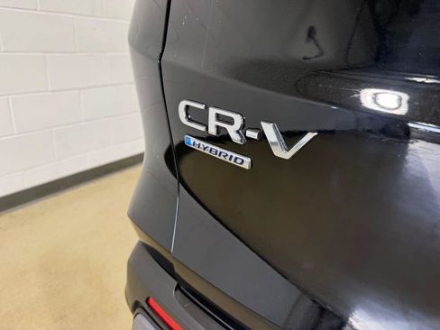 Used 2025 Honda CR-V Sport image 14