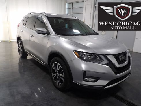 Used 2018 Nissan Rogue SL image 1