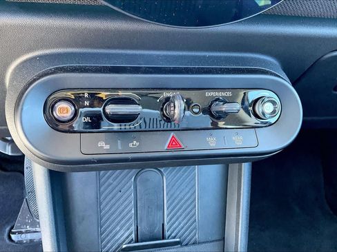 Used 2025 MINI Cooper S FWD image 15