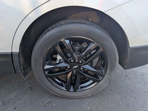 Used 2021 Chevrolet Equinox LT image 22