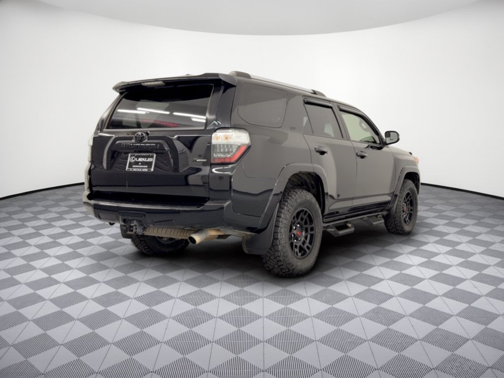 Used 2024 Toyota 4Runner SR5 Premium w/ Moonroof Package AWD/4WD image 9