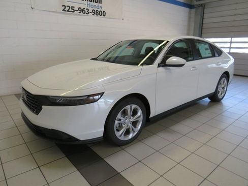 New 2025 Honda Accord LX image 2