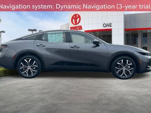 Certified 2024 Toyota Crown AWD/4WD image 3