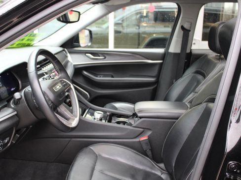 Certified 2021 Jeep Grand Cherokee L Limited image 35