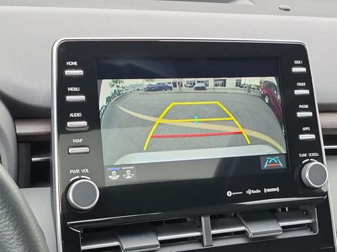 Used 2021 Toyota Avalon XLE w/ Moonroof Package FWD image 13