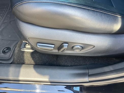 Used 2024 Toyota RAV4 XLE image 9