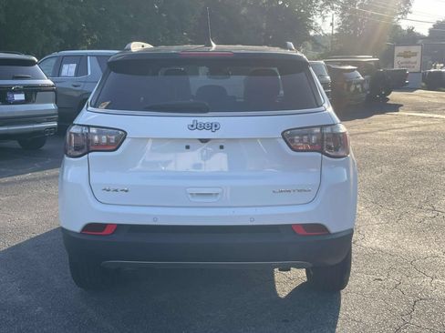 Used 2024 Jeep Compass Limited AWD/4WD image 4