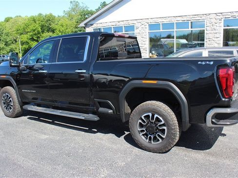 Used 2020 GMC Sierra 2500 SLT w/ SLT Convenience Package AWD/4WD image 4