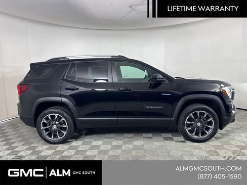 New 2026 GMC Terrain Elevation w/ Elevation Premium Package image 5