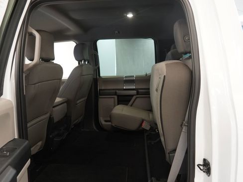 Used 2018 Ford F150 XLT w/ Equipment Group 302A Luxury image 17