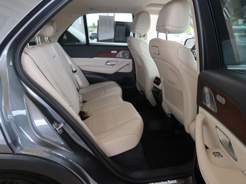 Used 2020 Mercedes-Benz GLE 450 4MATIC image 37