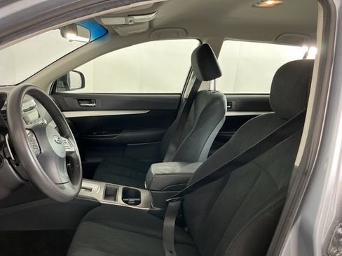 Used 2014 Subaru Outback 2.5i w/ Alloy Wheel Package AWD/4WD image 13