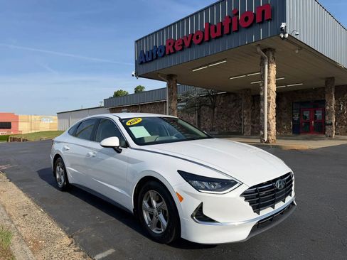 Used 2021 Hyundai Sonata SE FWD image 1