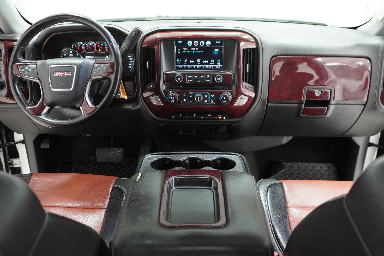 Used 2017 GMC Sierra 1500 SLE w/ SLE Value Package RWD image 13