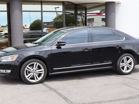 Used 2015 Volkswagen Passat TDI SEL Premium FWD image 7