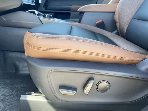 New 2025 Ford Bronco Sport Outer Banks w/ Sasquatch Outer Banks Package AWD/4WD image 20