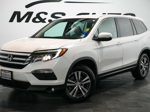 Used 2016 Honda Pilot EX image 2