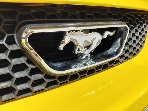 Used 2004 Ford Mustang GT image 12