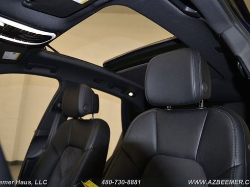 Used 2020 Porsche Macan S image 36