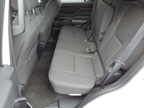 Certified 2025 Toyota 4Runner SR5 image 10