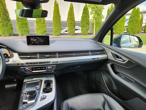 Used 2018 Audi Q7 2.0T Premium Plus w/ Premium Plus Package AWD/4WD image 19