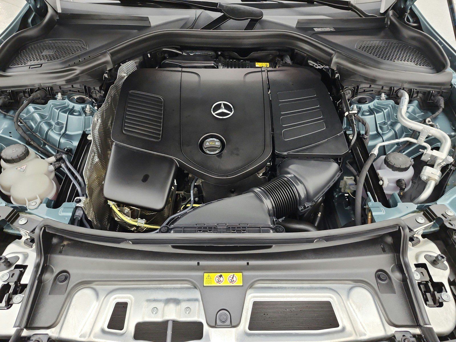 Used 2026 Mercedes-Benz GLC 300 image 16