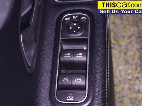 Used 2020 Mercedes-Benz CLA 250 image 33