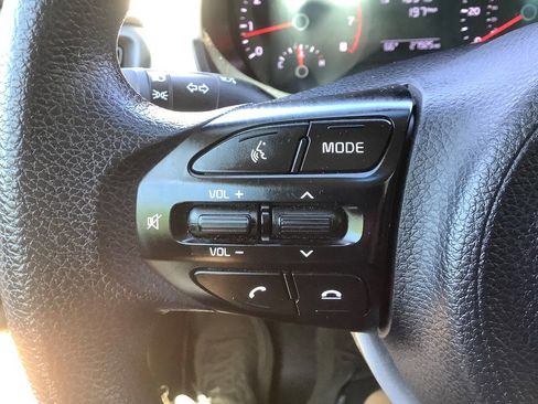 Used 2020 Kia Rio S FWD image 42