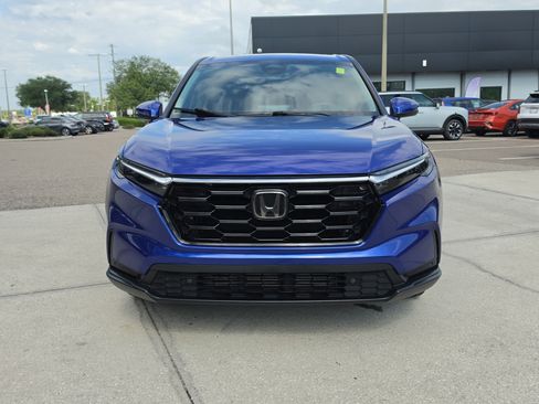 Used 2024 Honda CR-V EX-L image 3